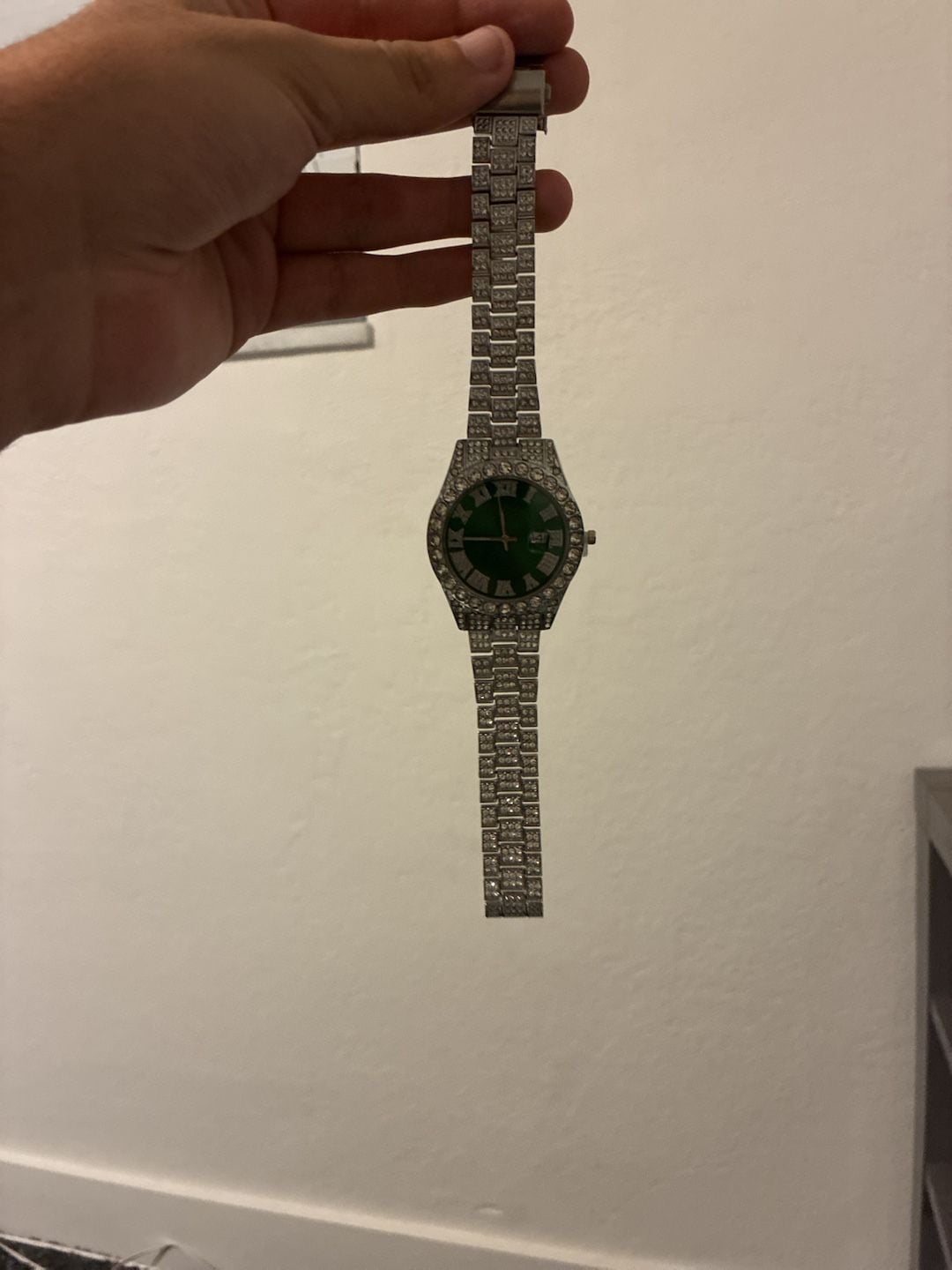 Fashion Green Dial Silver Crystal Mens Watch